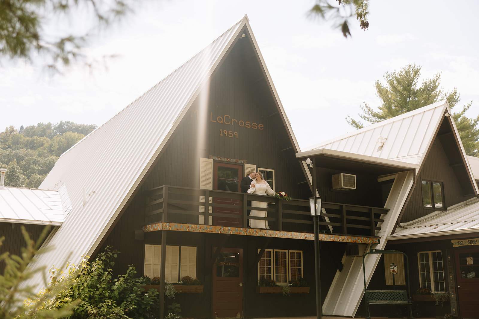mt la crosse wedding