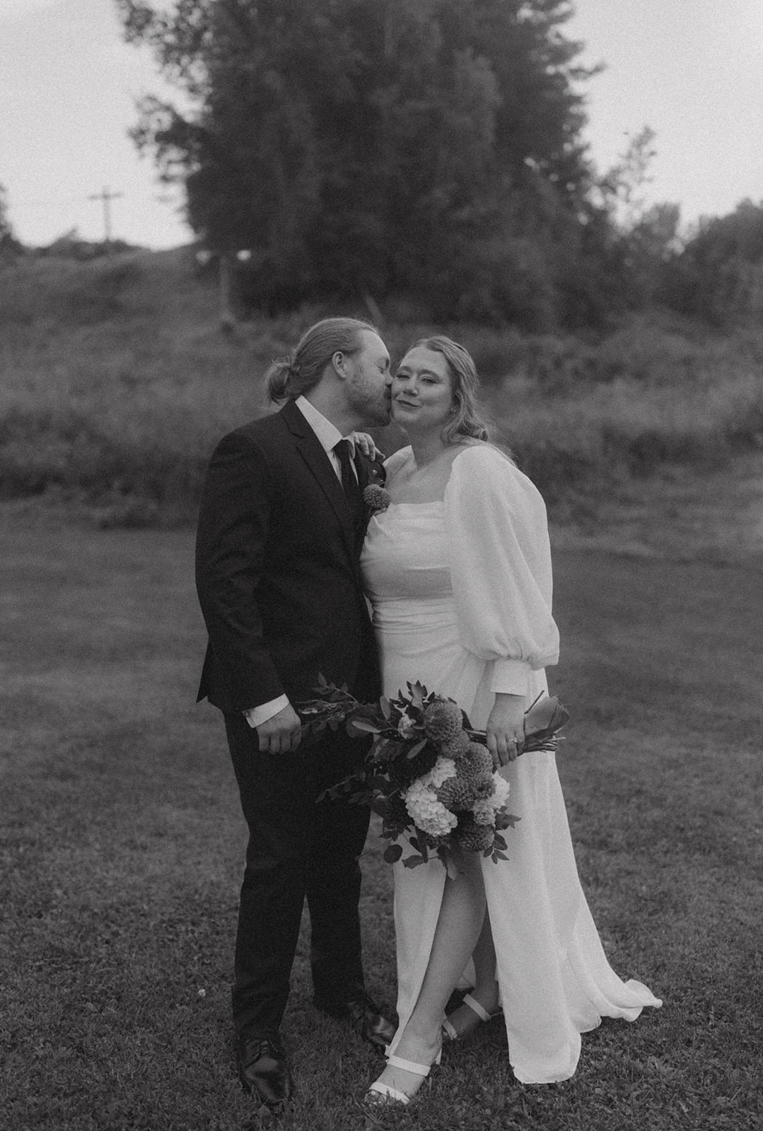 mt la crosse wedding